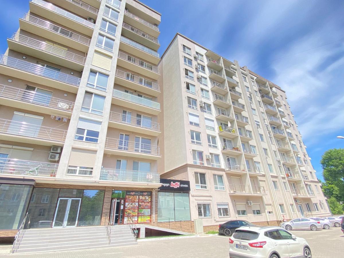 New Lux Apartment In คีชีเนา ภายนอก รูปภาพ